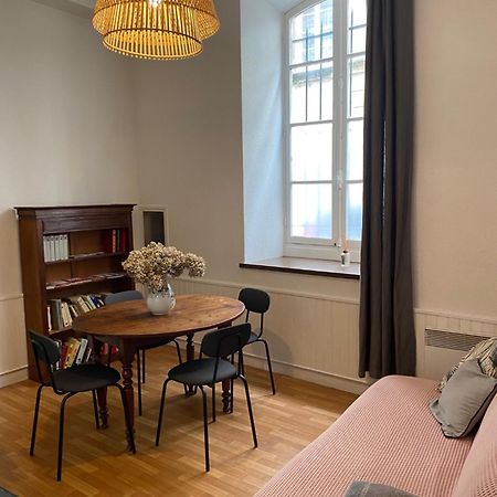 Grand Studio Style Bordelais Dans Le Triangle D'Or Бордо Экстерьер фото